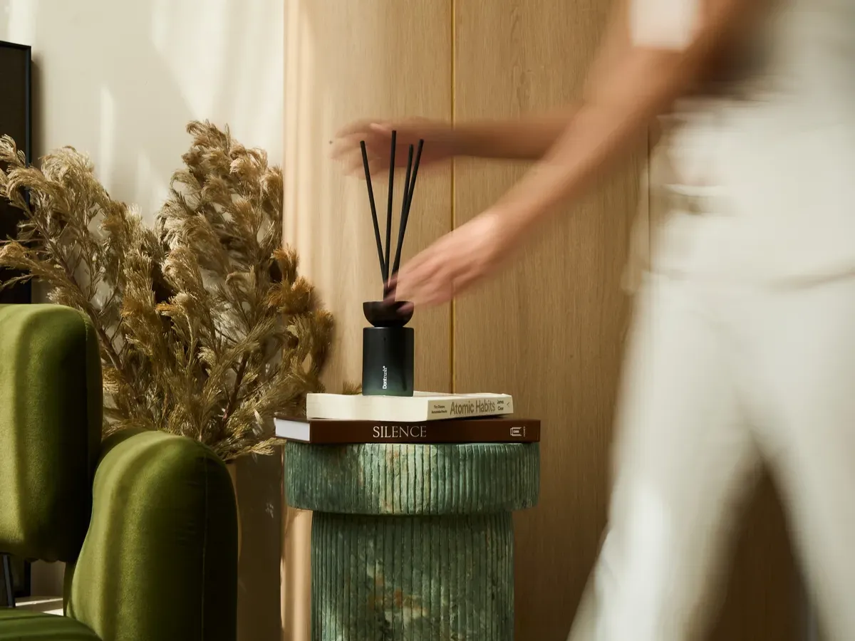 ของขวัญปีใหม่บริษัท ก้านไม้หอม Dontrush Reed Diffuser ของพรีเมียมสำหรับลูกค้า